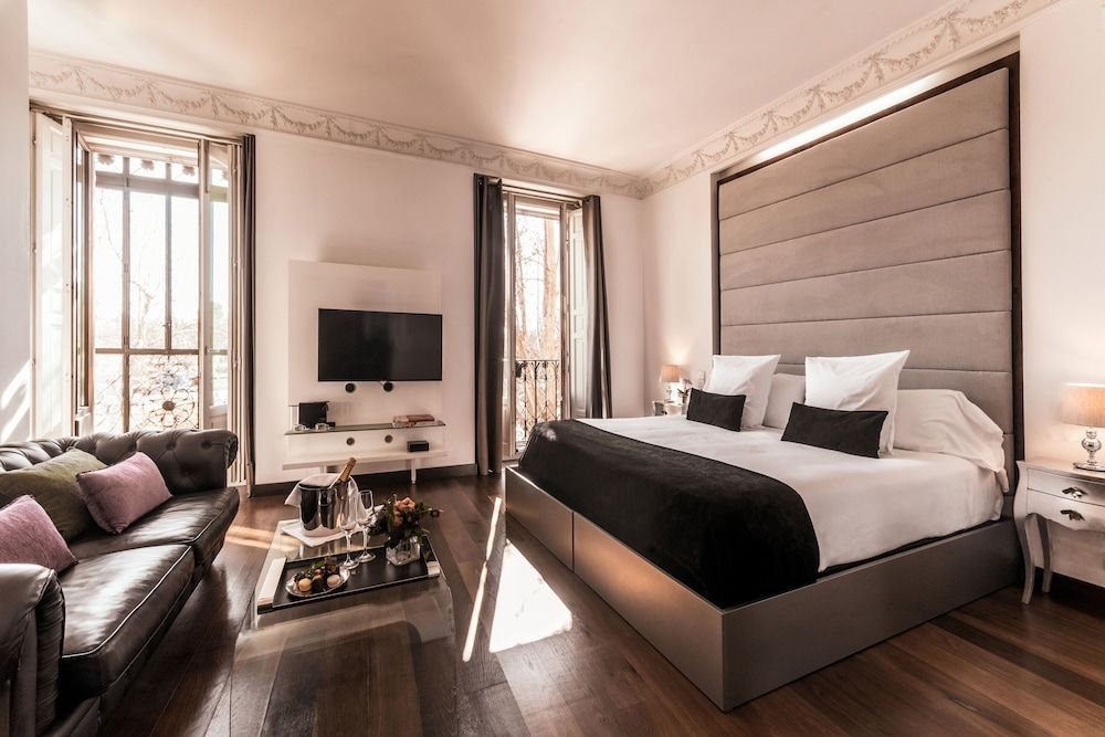 Hospes Puerta de Alcalá, a Member of Design Hotels Deluxe Alcala