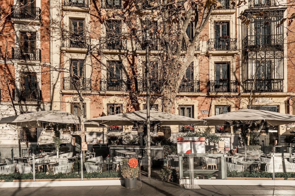undefined Hospes Puerta de Alcalá, a Member of Design Hotels 4