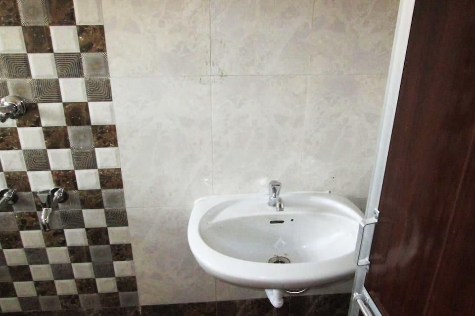 undefined Hotel Century 6