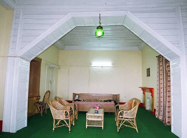 undefined The Fair Light 10