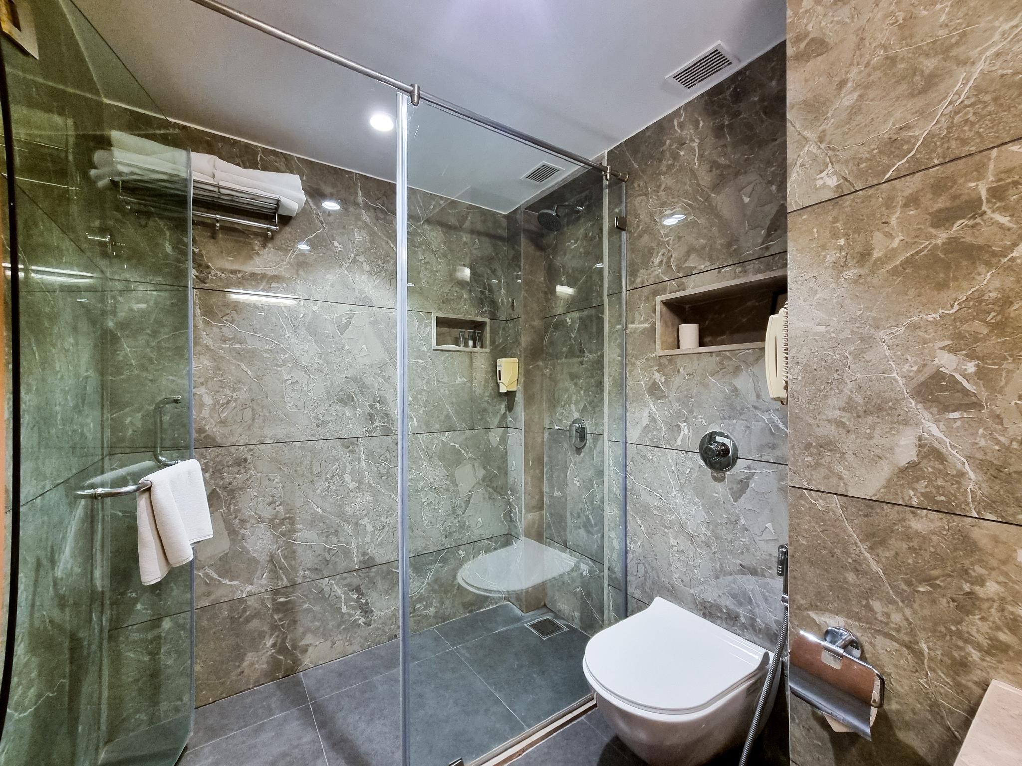 Express Inn The Business Luxury Hotel Express Room 8