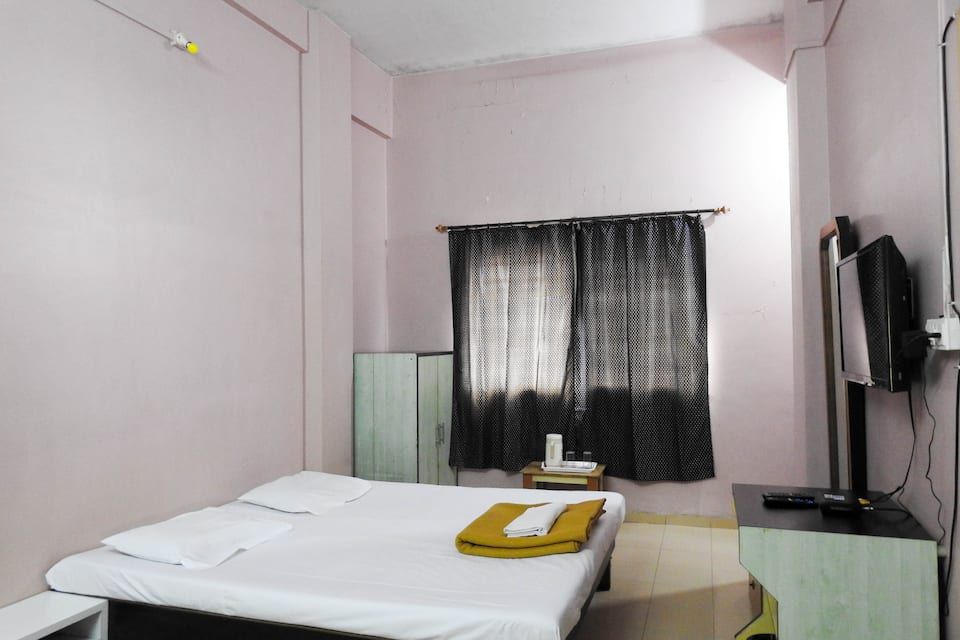 undefined Hotel Yatrik 10