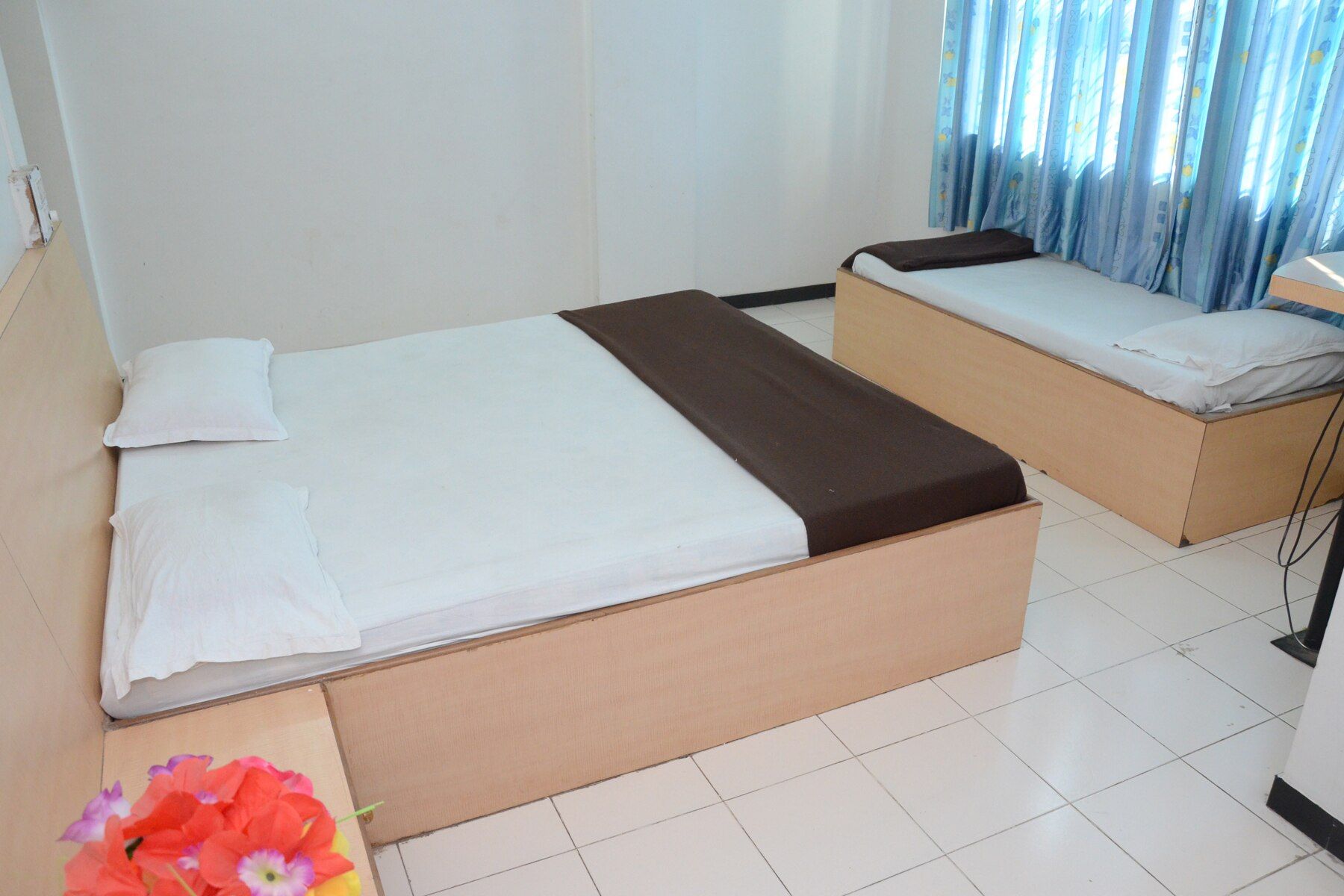 Hotel Rahi Deluxe Room NON AC 11