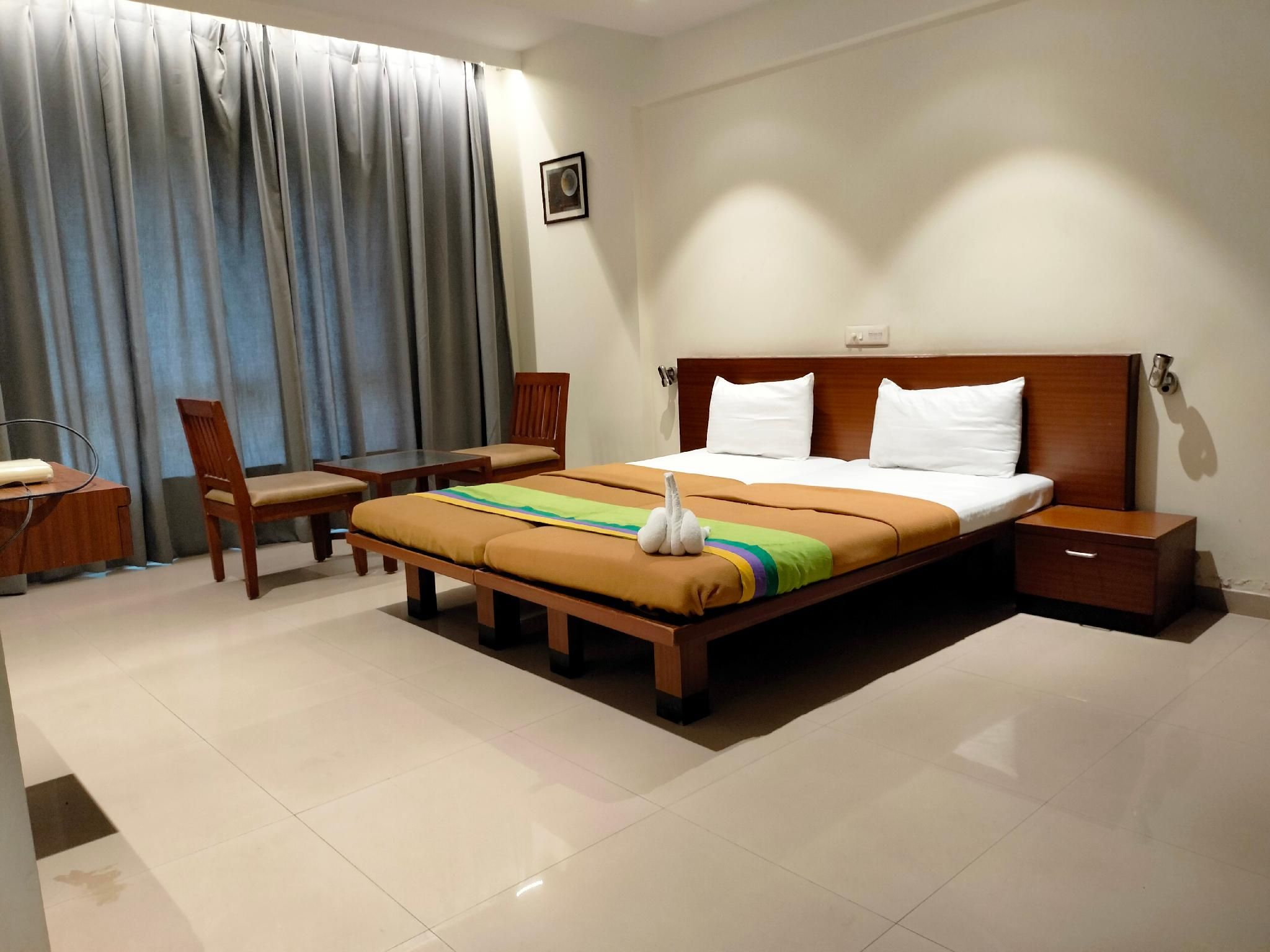Hotel Sumanchandra Suites NON AC Room 9