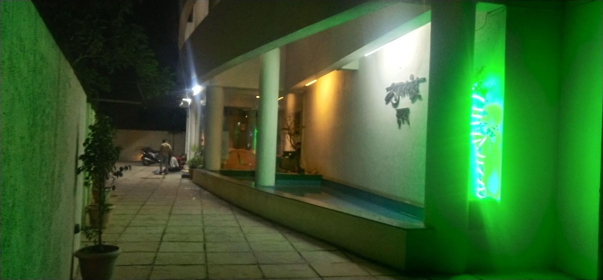 Hotel Sumanchandra Suites