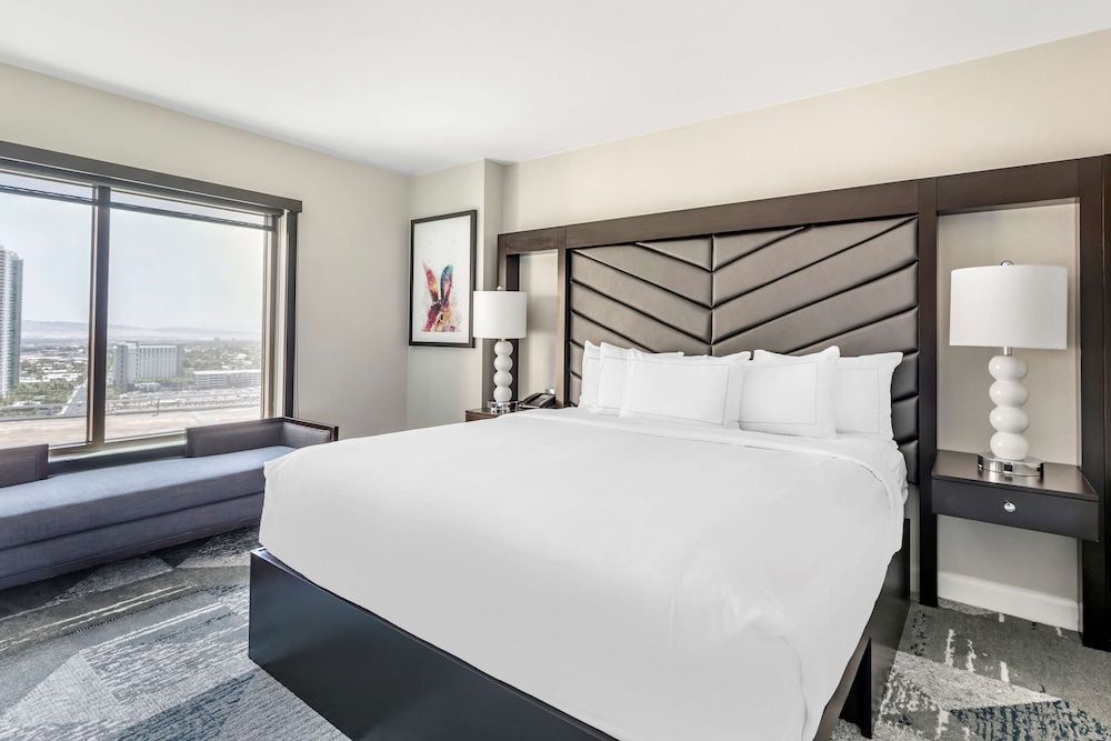 undefined Hilton Grand Vacations Club on the Las Vegas Strip 10