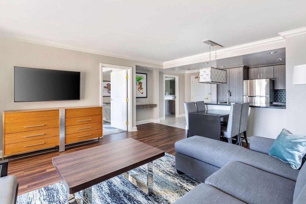 Premier Suite, 3 Bedrooms, Kitchen