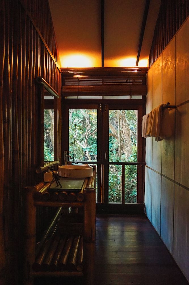 Japamala Resort by Samadhi – Age 12 and Above Only Premier Double Room, 1 King Bed, Beachside 4