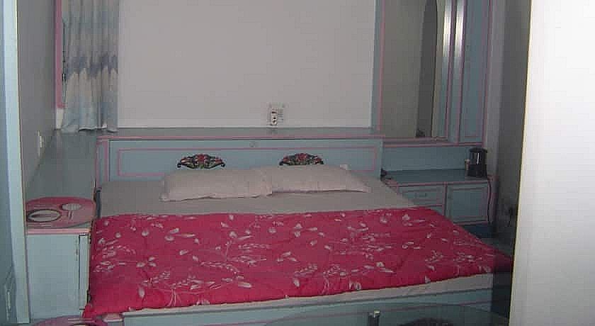 undefined Sangleela B&B 10