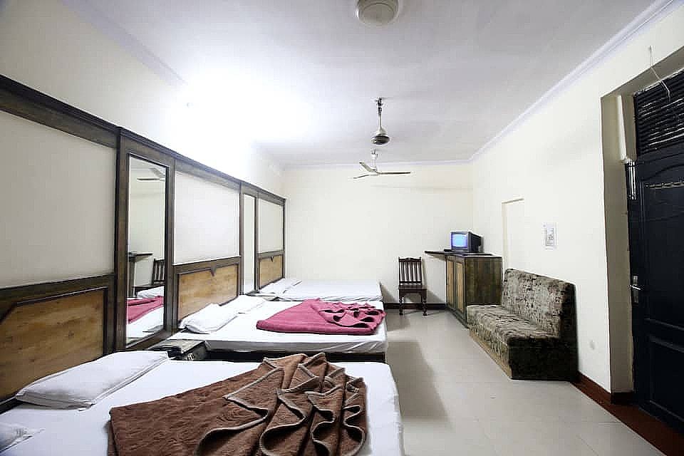 six bed