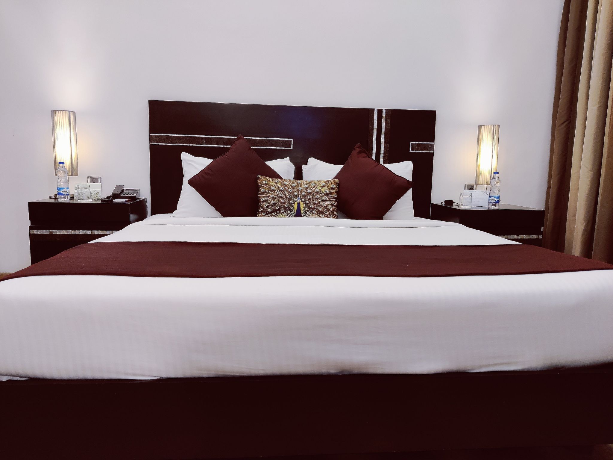 Diplomat, Chanakyapuri New Delhi- A Boutique Hotel Deluxe Double or Twin Room 3