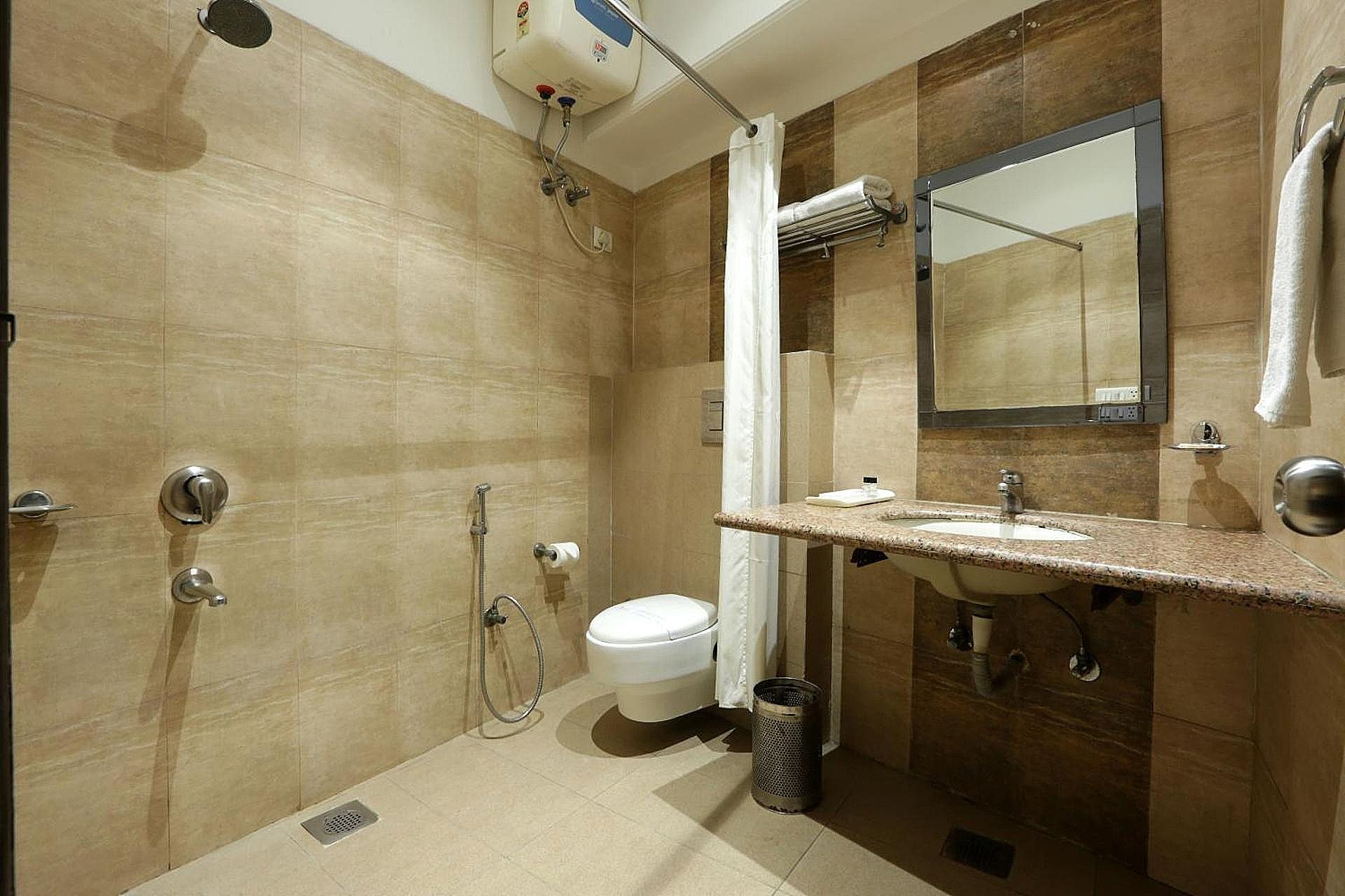 Le Seasons Superior Double or Twin Room 4