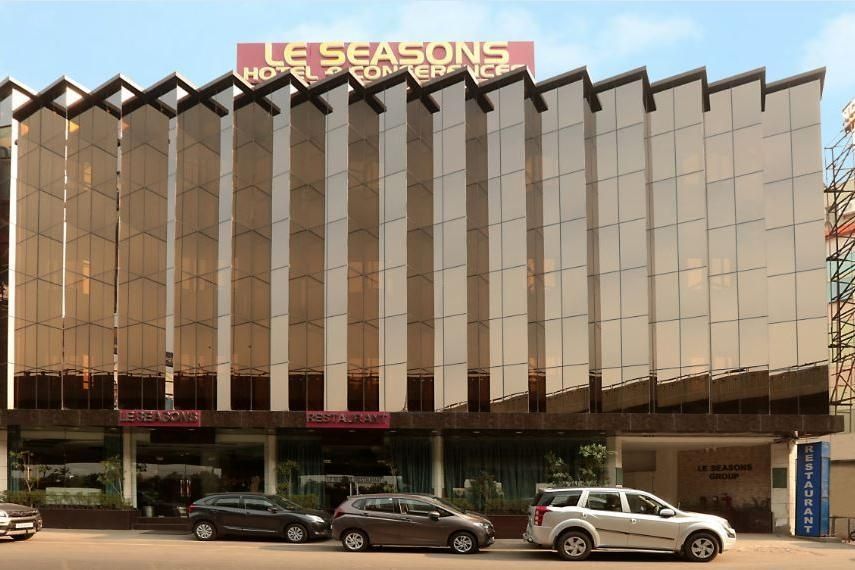 undefined Le Seasons 9