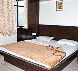 Double 1 or 2 beds STANDARD