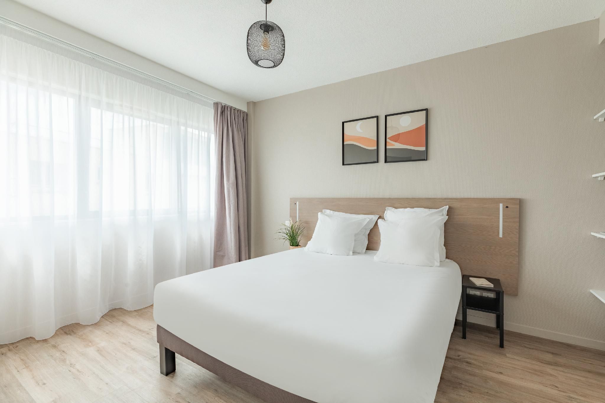 Superior Apartment