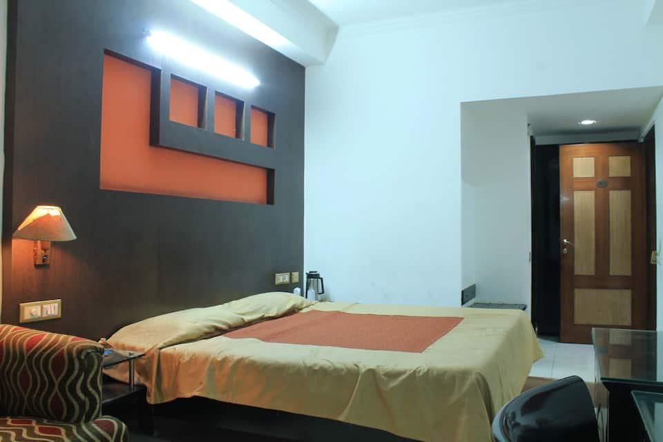 undefined Hotel Harsh 10