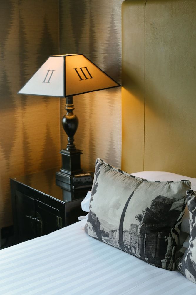 Nira Caledonia Wee Double 2