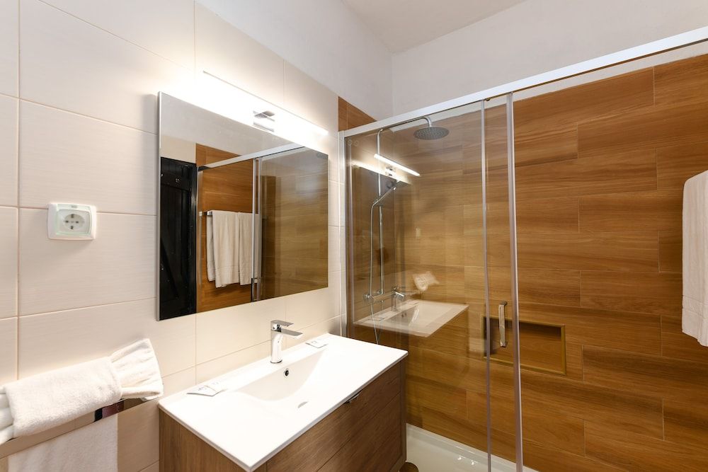 Pedras da Rainha Studio 8