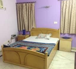 undefined Nice comfortable home next to metro station. Full privacy and good location 2