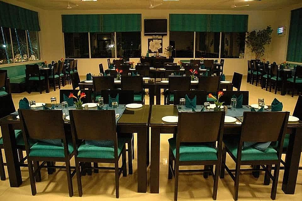 undefined The Executive Club Resort 3