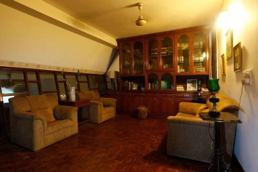 undefined VY Lodging 3