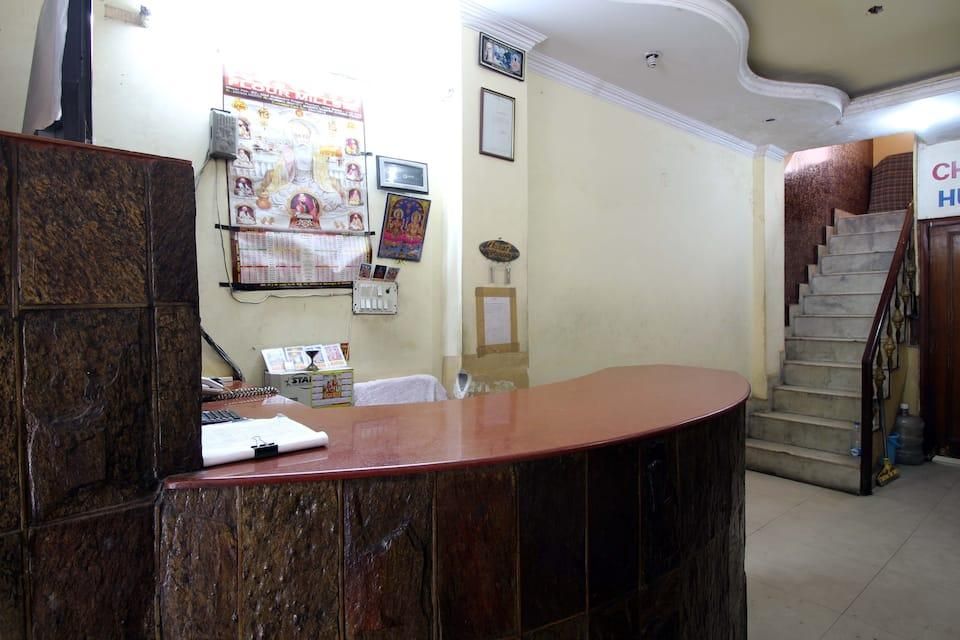 undefined Chinar Hunson 6