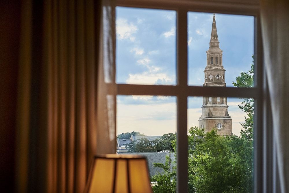 French Quarter Inn Traditional Room, 1 King Bed (Guest Room) 2