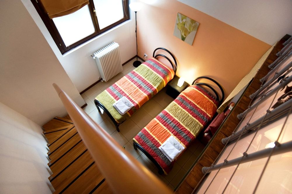 City Residence Milano 2 levels Apartment, 1 Bedroom - ID3 2