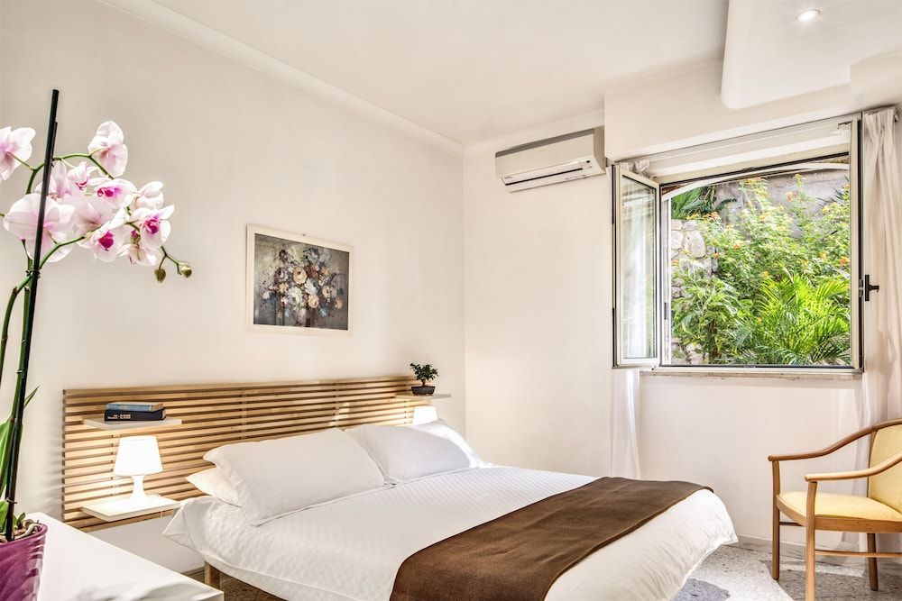 Deluxe Apartment, 3 Bedrooms, Balcony, Sea View