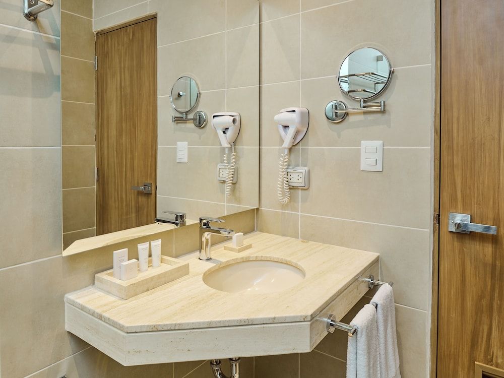 Estelar Apartamentos Bellavista Standard Apartment, 1 King Bed 4