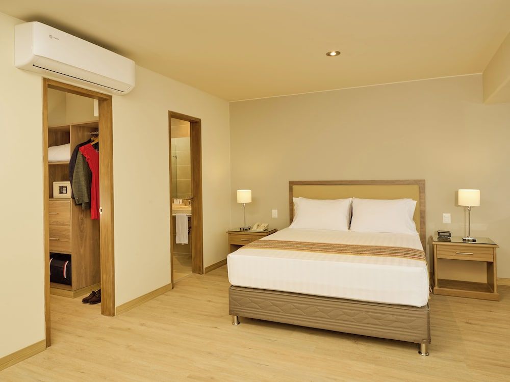 Estelar Apartamentos Bellavista Standard Apartment, 1 King Bed 2