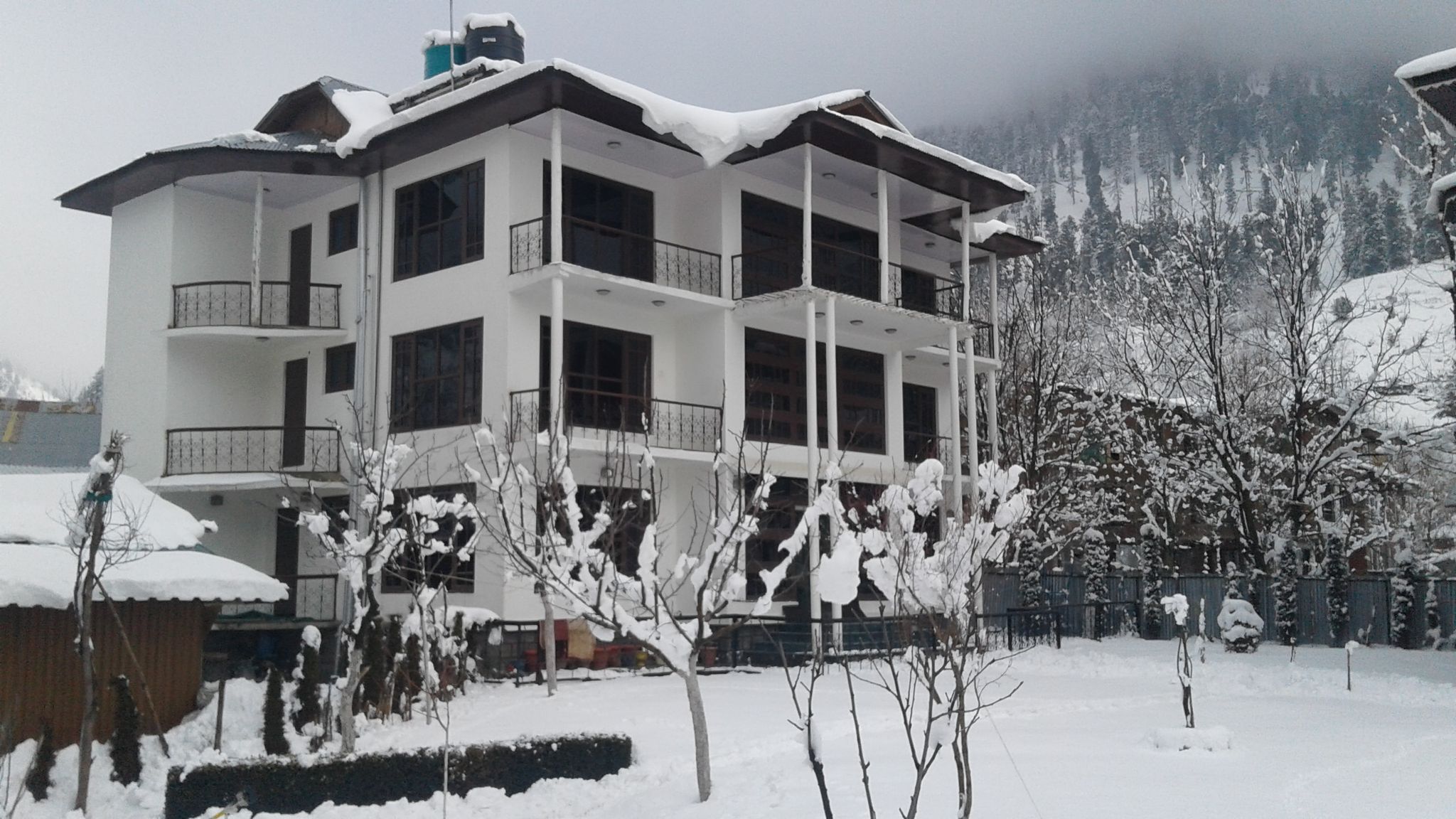 undefined Hotel Premier 3