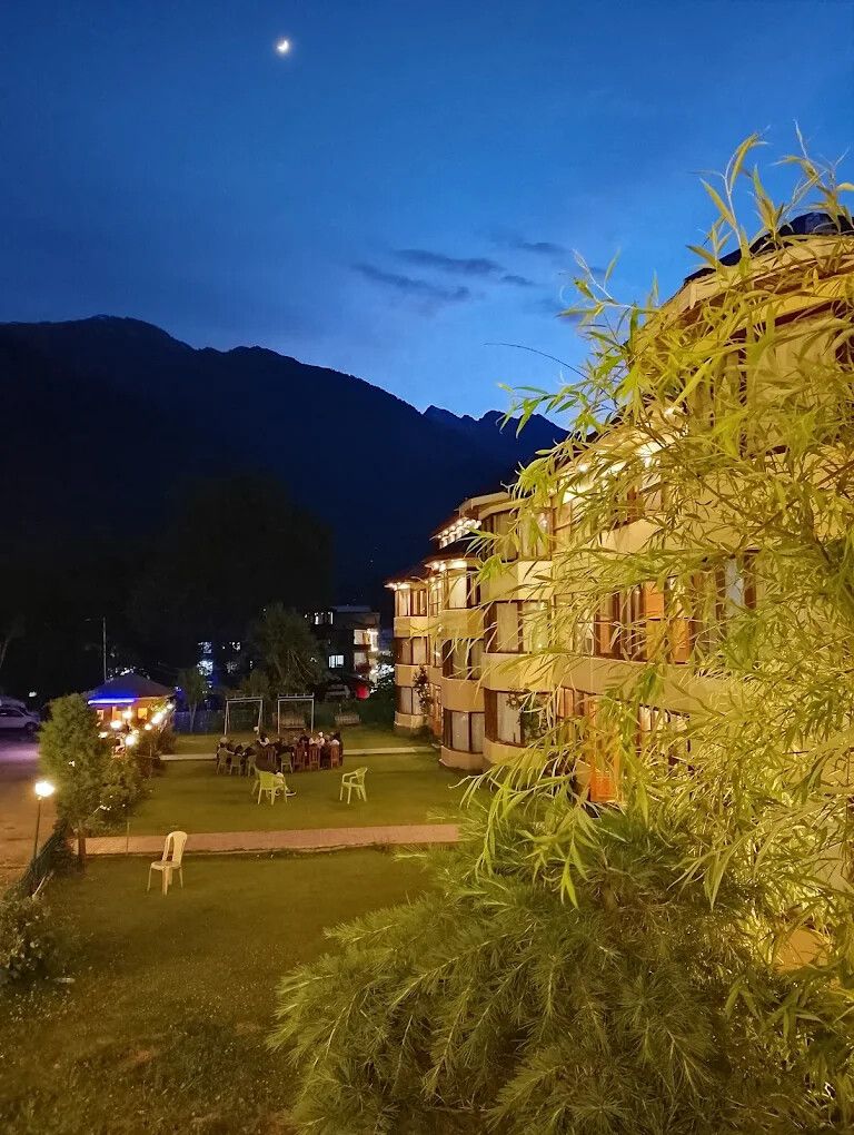 undefined Pine Palace Resorts Pahalgam 4