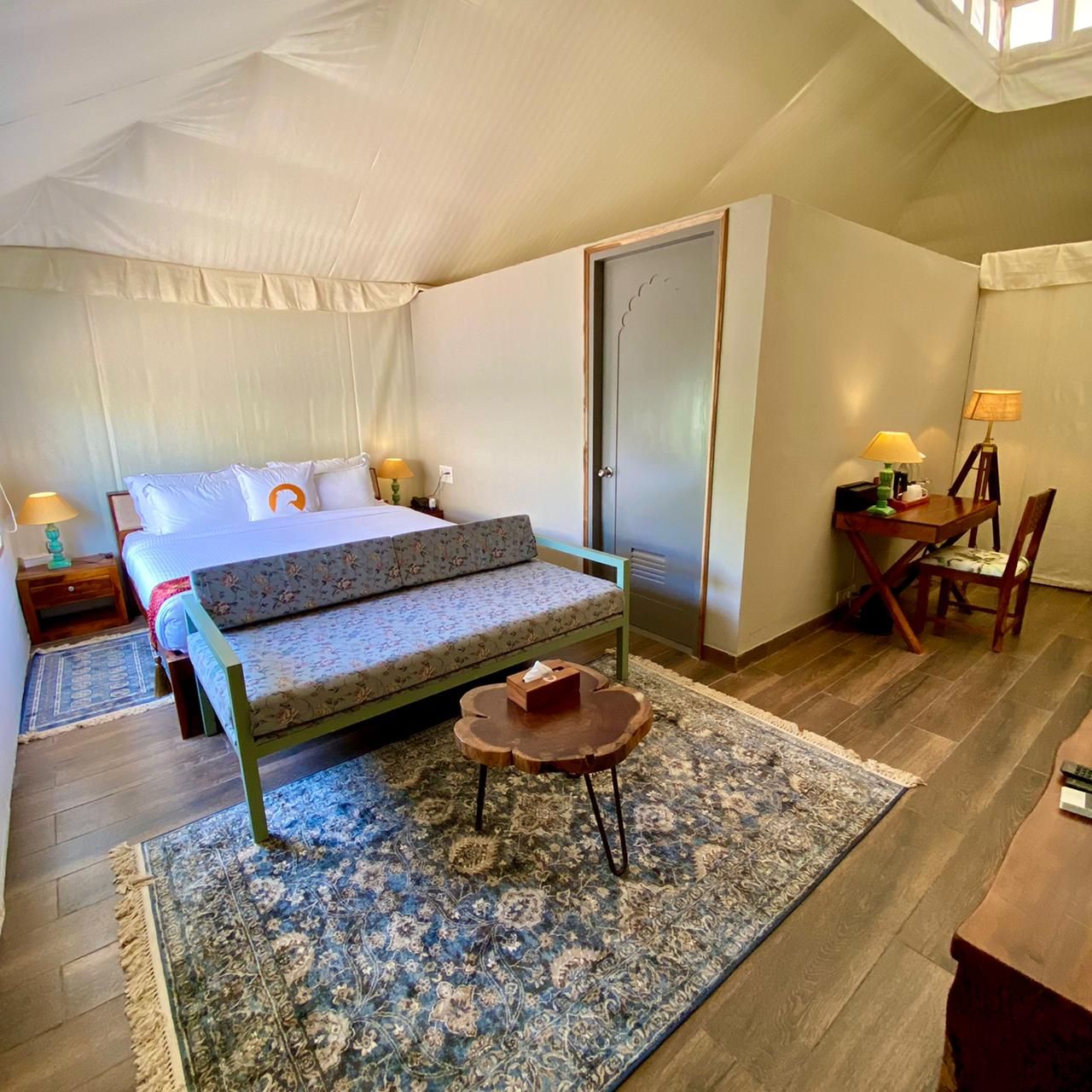 Suite