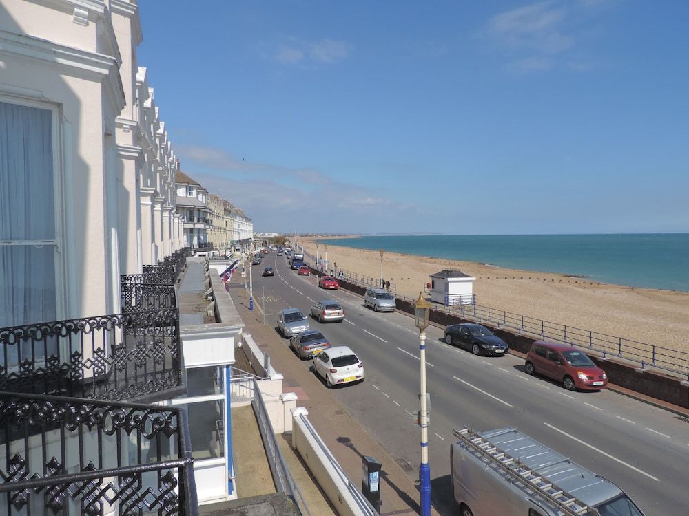 Beach Front Guest House Superior Suite, Sea View (King bed, first floor) 5