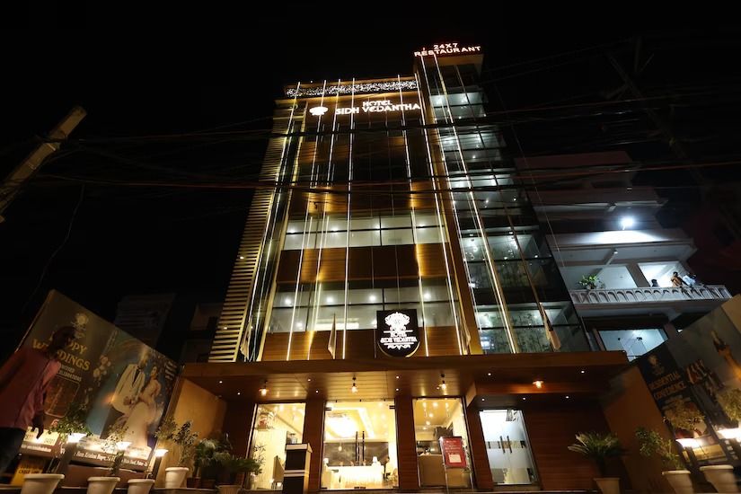 Hotel Sidh Vedantha