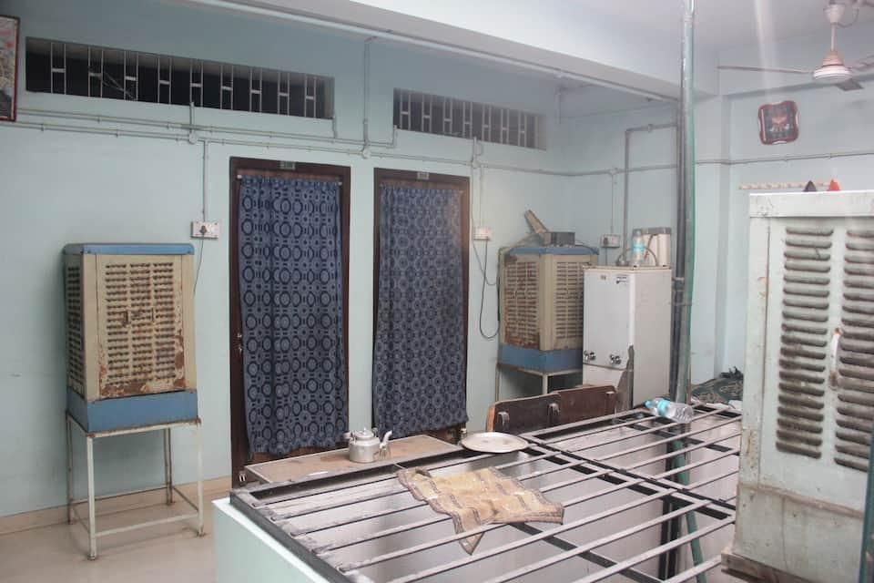 undefined Hotel Upaban 3