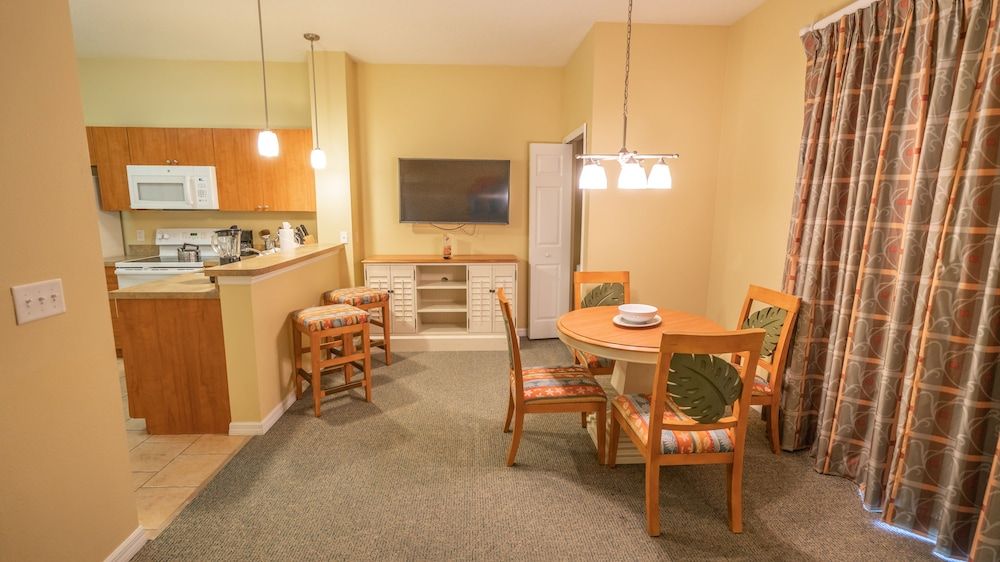 undefined Barefoot Suites 9