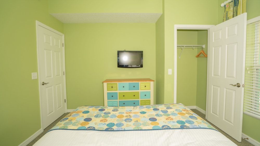 undefined Barefoot Suites 2