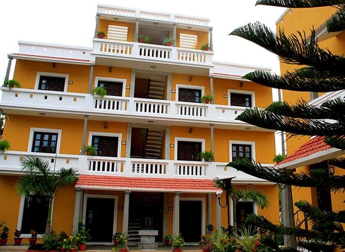 undefined Poppys Olive de' Villa 6