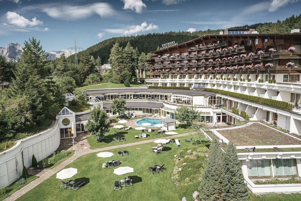 undefined Krumers Alpin - Your Mountain Oasis 9