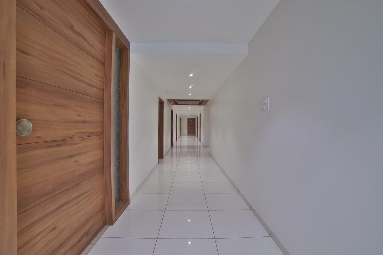 undefined Hotel President 3