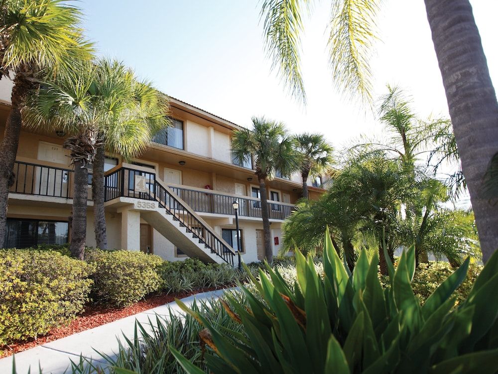 undefined Club Wyndham Orlando International 2