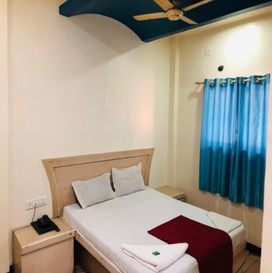 Hotel Saudagar Standard Non Ac Room
