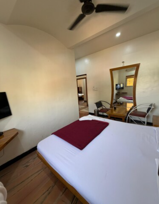 Hotel Saudagar Standard Non Ac Room 3
