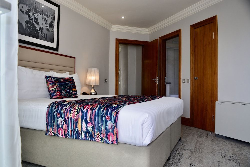 Sanctum London Maida Vale Deluxe Apartment, 2 Bedrooms