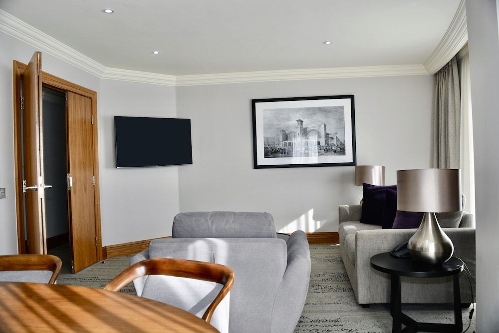Sanctum London Maida Vale Deluxe Apartment, 2 Bedrooms 11