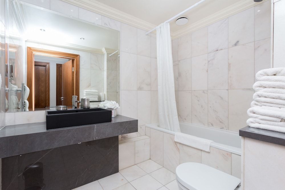 Sanctum London Maida Vale Deluxe Apartment, 2 Bedrooms 8