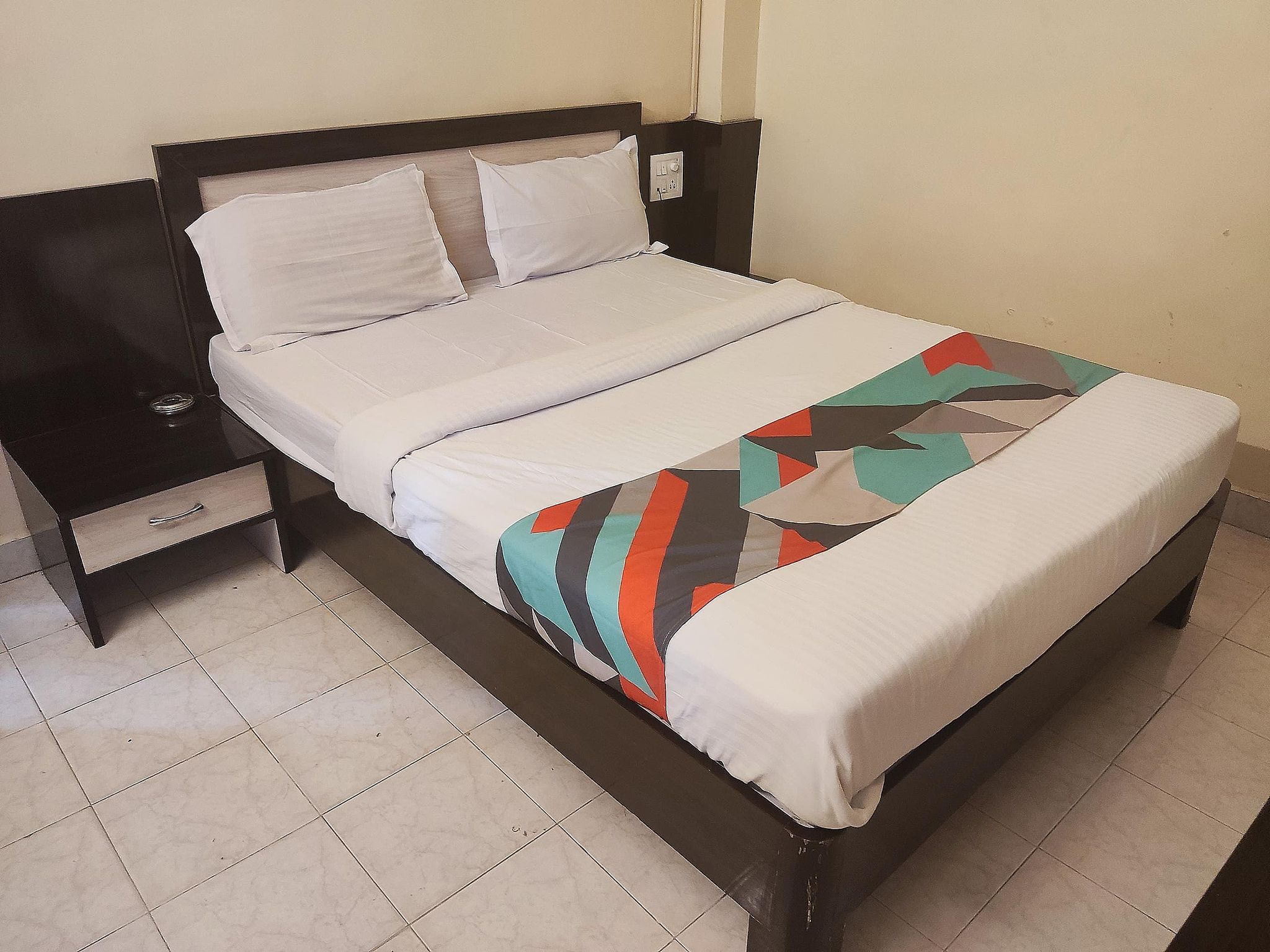 undefined Hotel Mukesh Residency 8