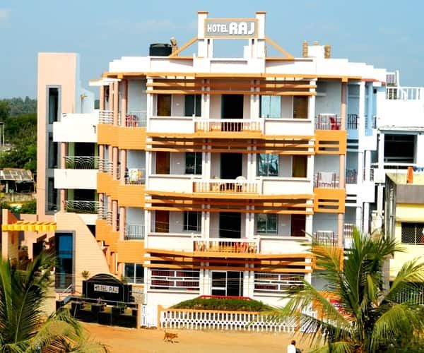 Hotel Raj